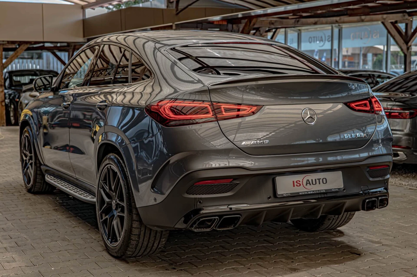 Mercedes-Benz GLE 63 S AMG Coupe/Burmester/Обдухване/Камера 360/Карбон/RSE/Hu, снимка 5 - Автомобили и джипове - 54937179