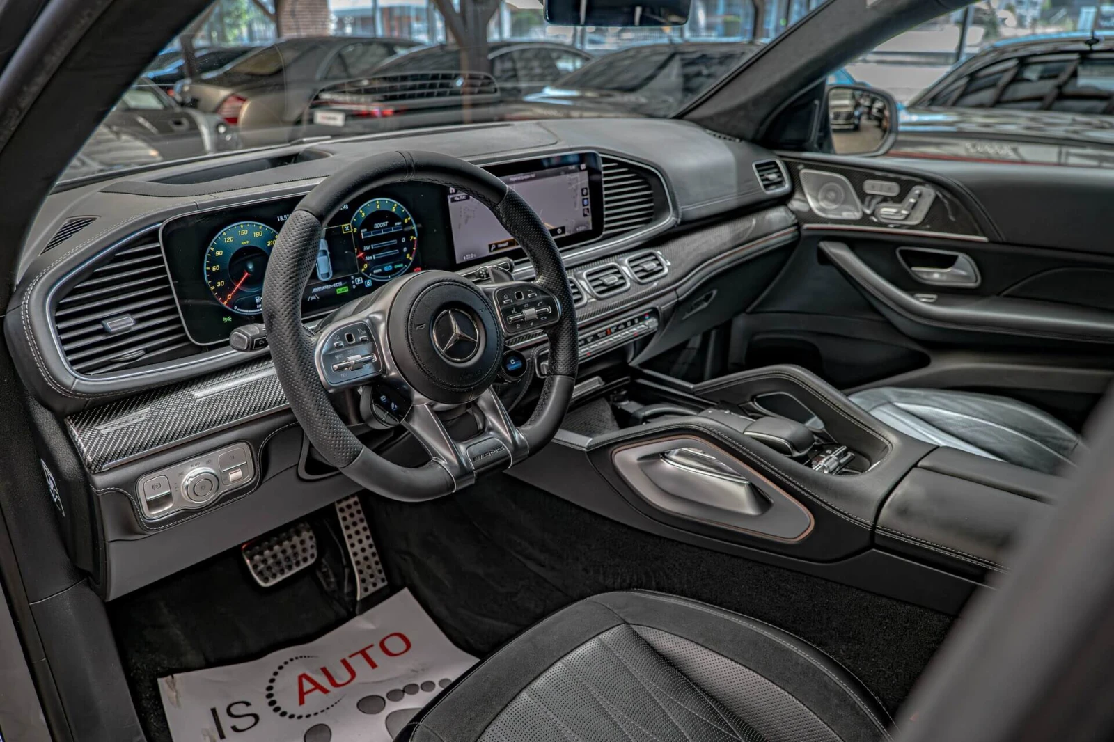 Mercedes-Benz GLE 63 S AMG Coupe/Burmester/Обдухване/Камера 360/Карбон/RSE/Hu, снимка 7 - Автомобили и джипове - 54937179
