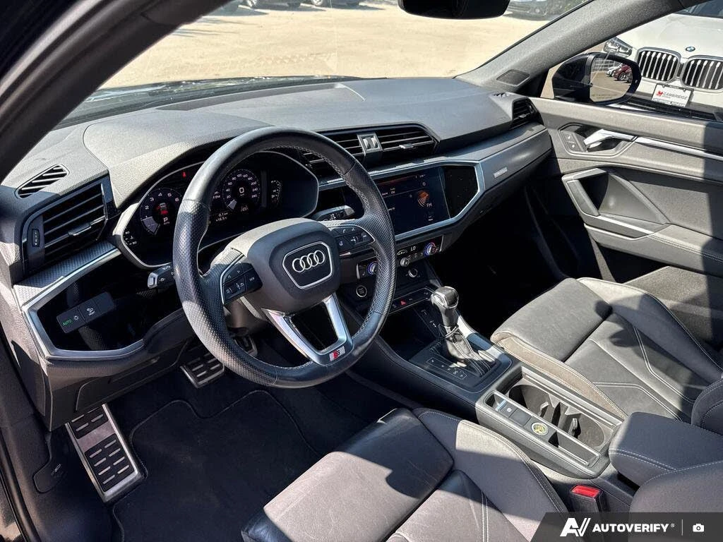 Audi Q3 2.0 45TFSI Quattro, снимка 7 - Автомобили и джипове - 55056572