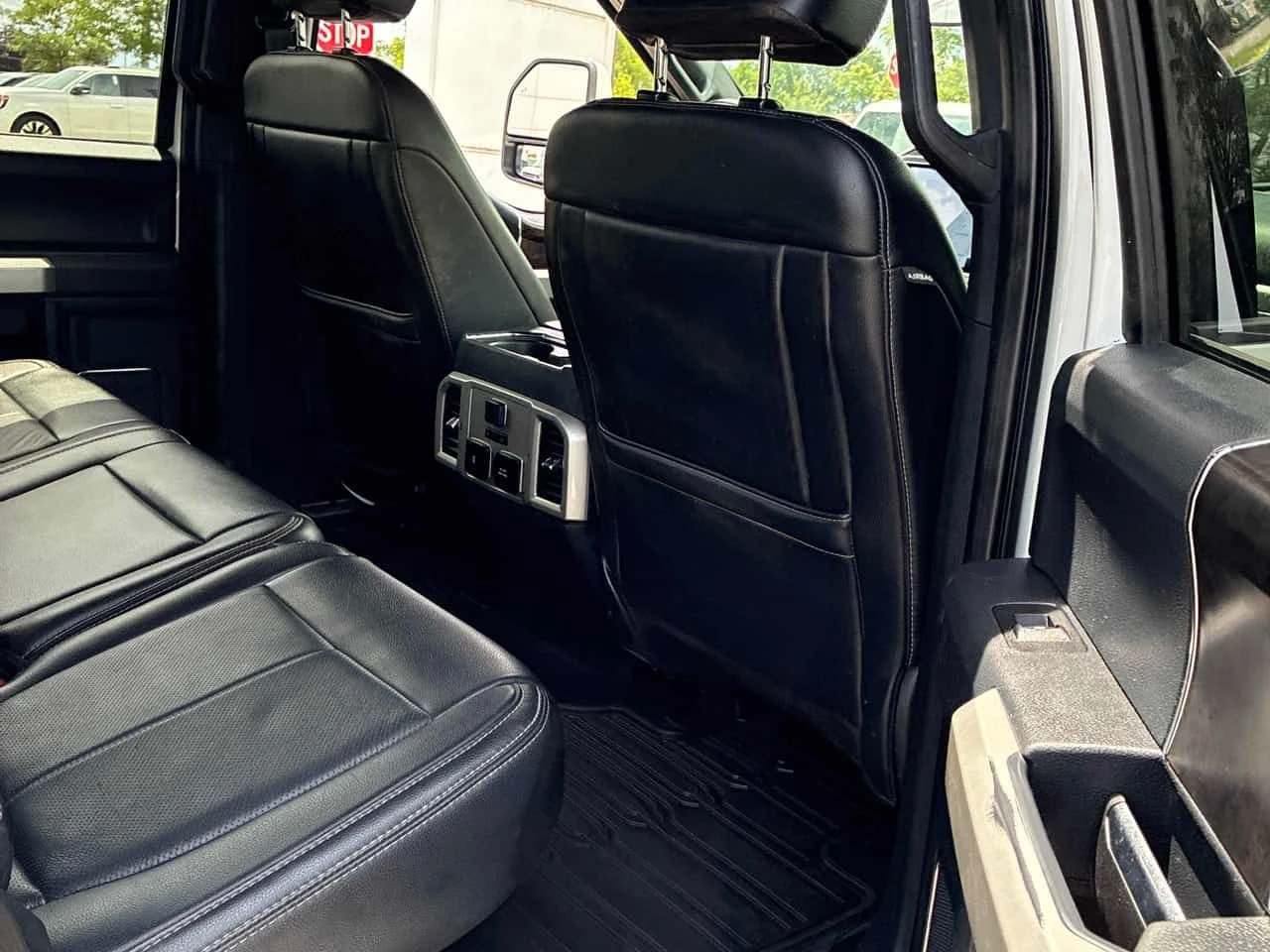 Ford F250 * 4WD Crew Cab Box * CARFAX * ���� �� �� | Mobile.bg � ����������� 11