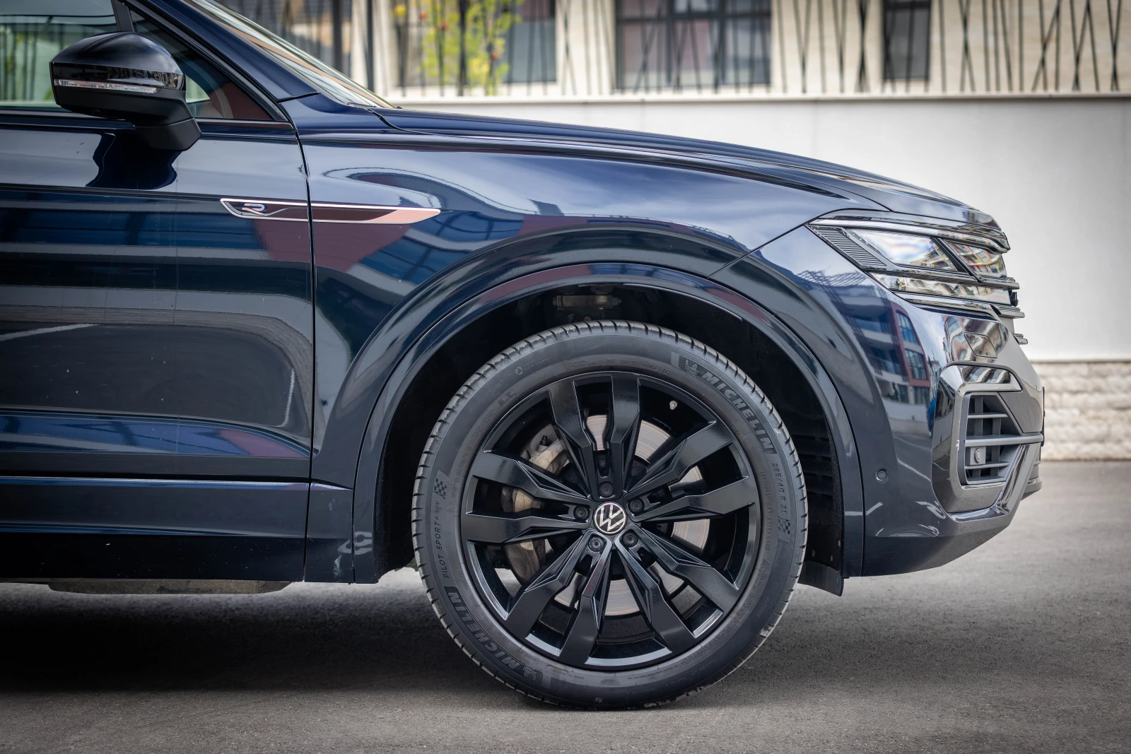 VW Touareg ВИДЕО/1 собственик!, снимка 9 - Автомобили и джипове - 56250922