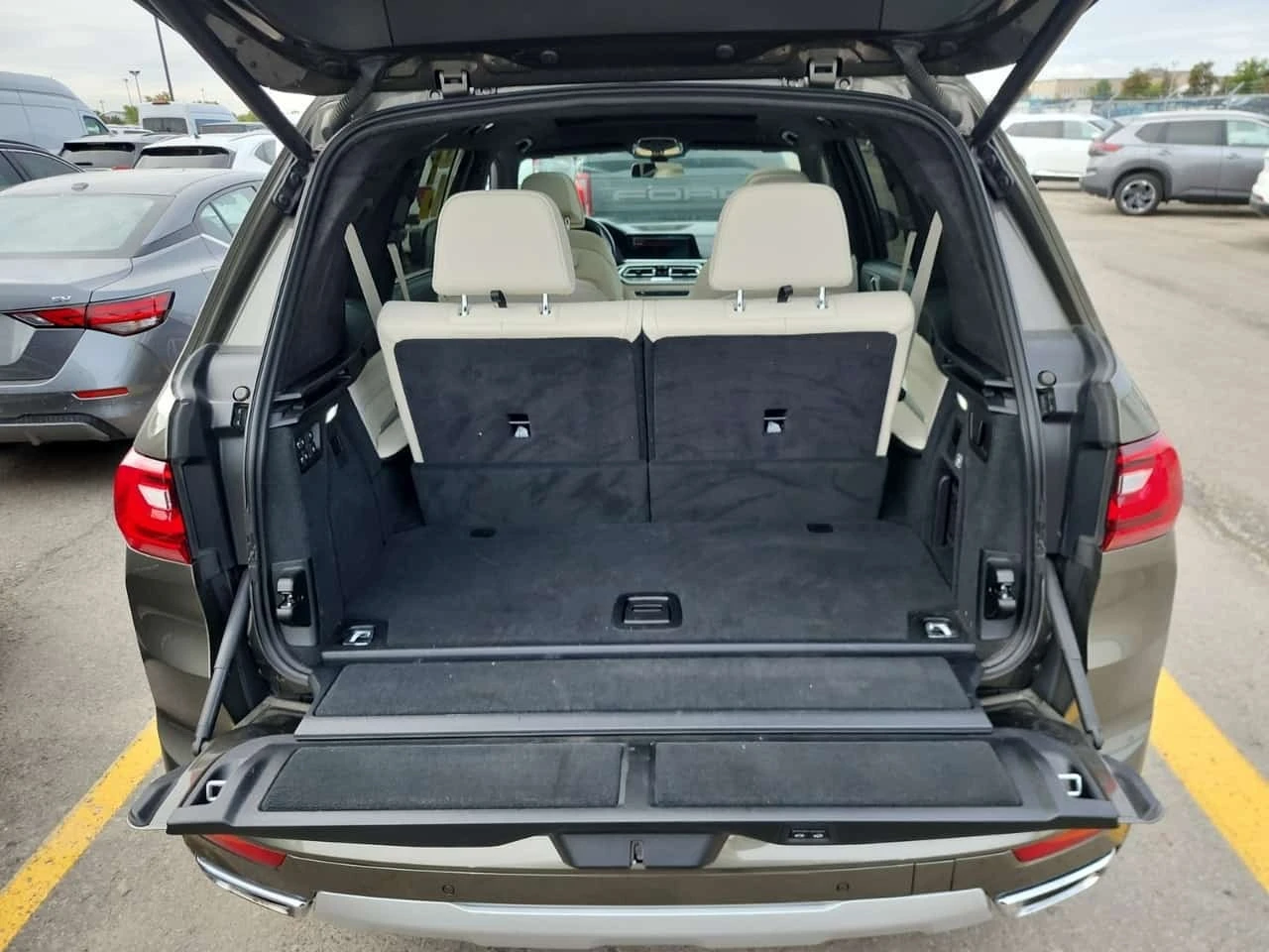 BMW X7 * xDrive40i * CARFAX * , снимка 14 - Автомобили и джипове - 56266079