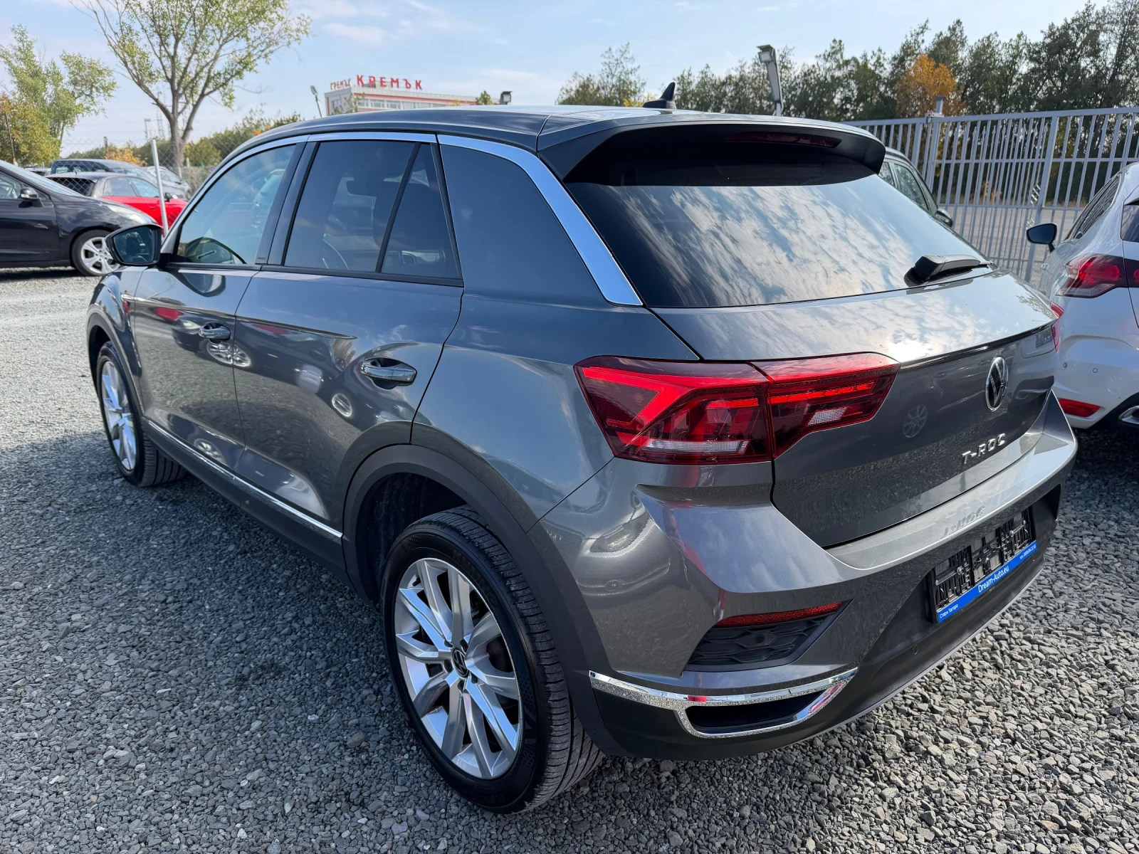 VW T-Roc 2.0 TDI, снимка 6 - Автомобили и джипове - 56655179
