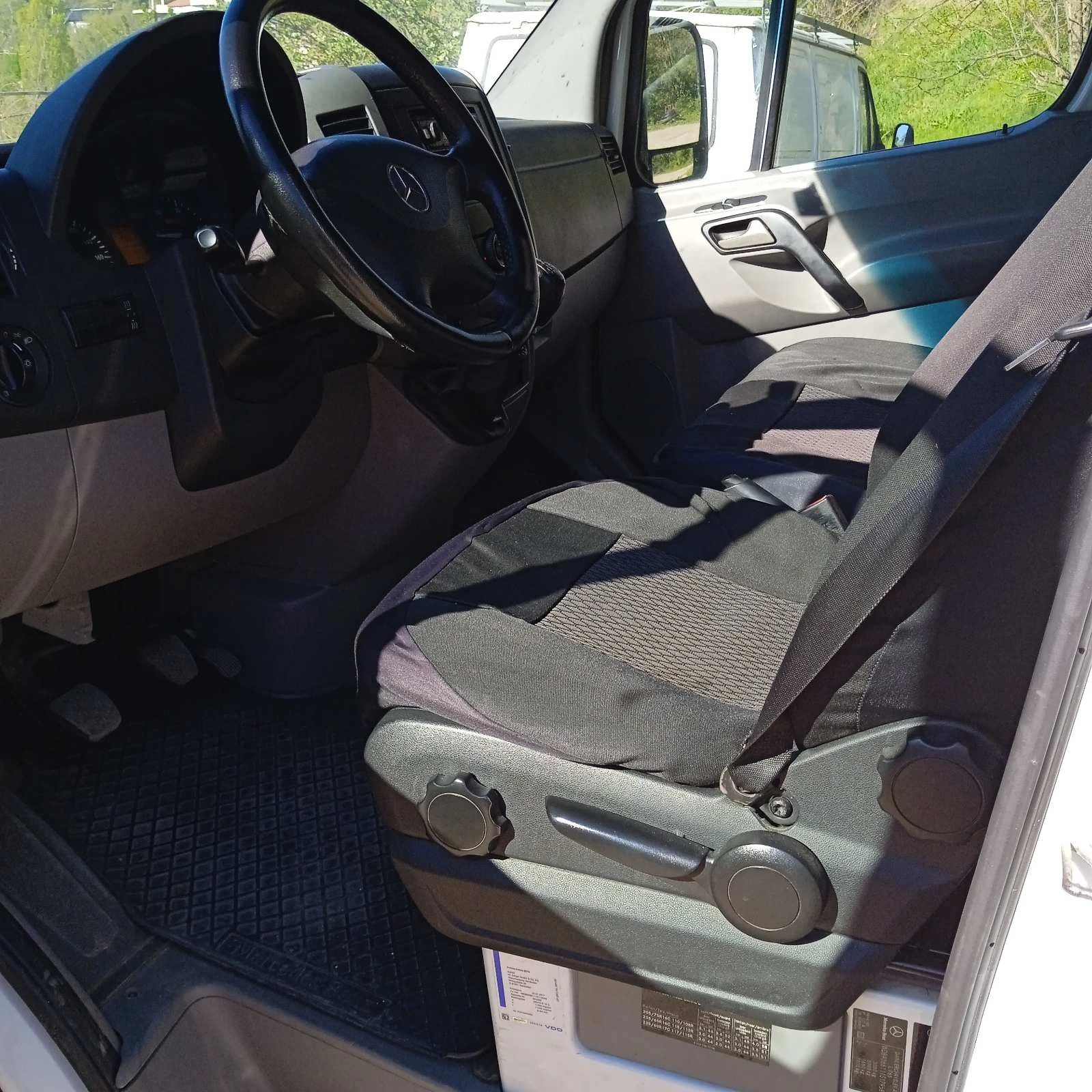 Mercedes-Benz Sprinter 211  cdi - изображение 8