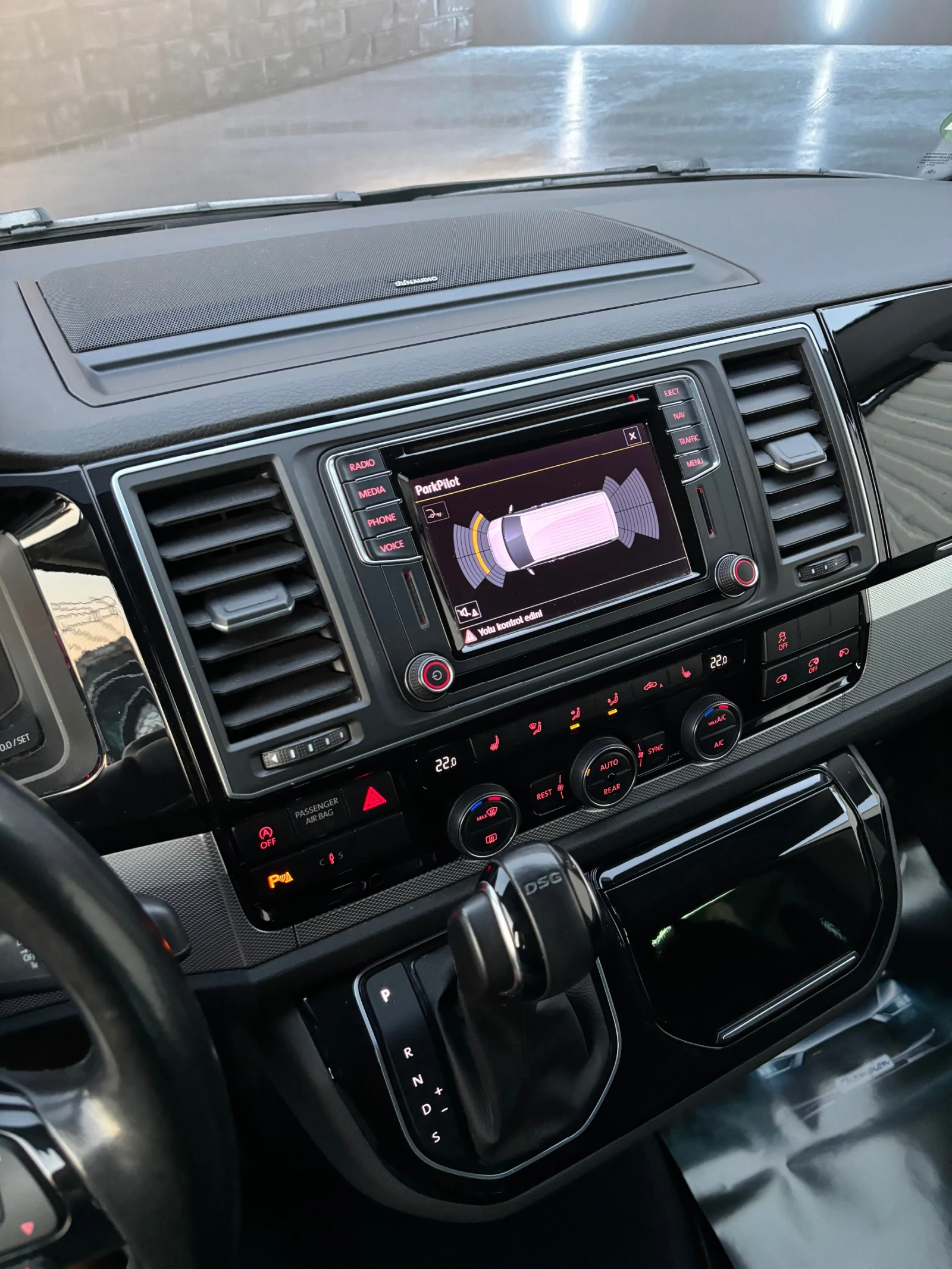 VW Multivan HIGHLINE-4Matic - изображение 10