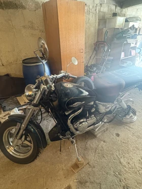  Suzuki Marauder
