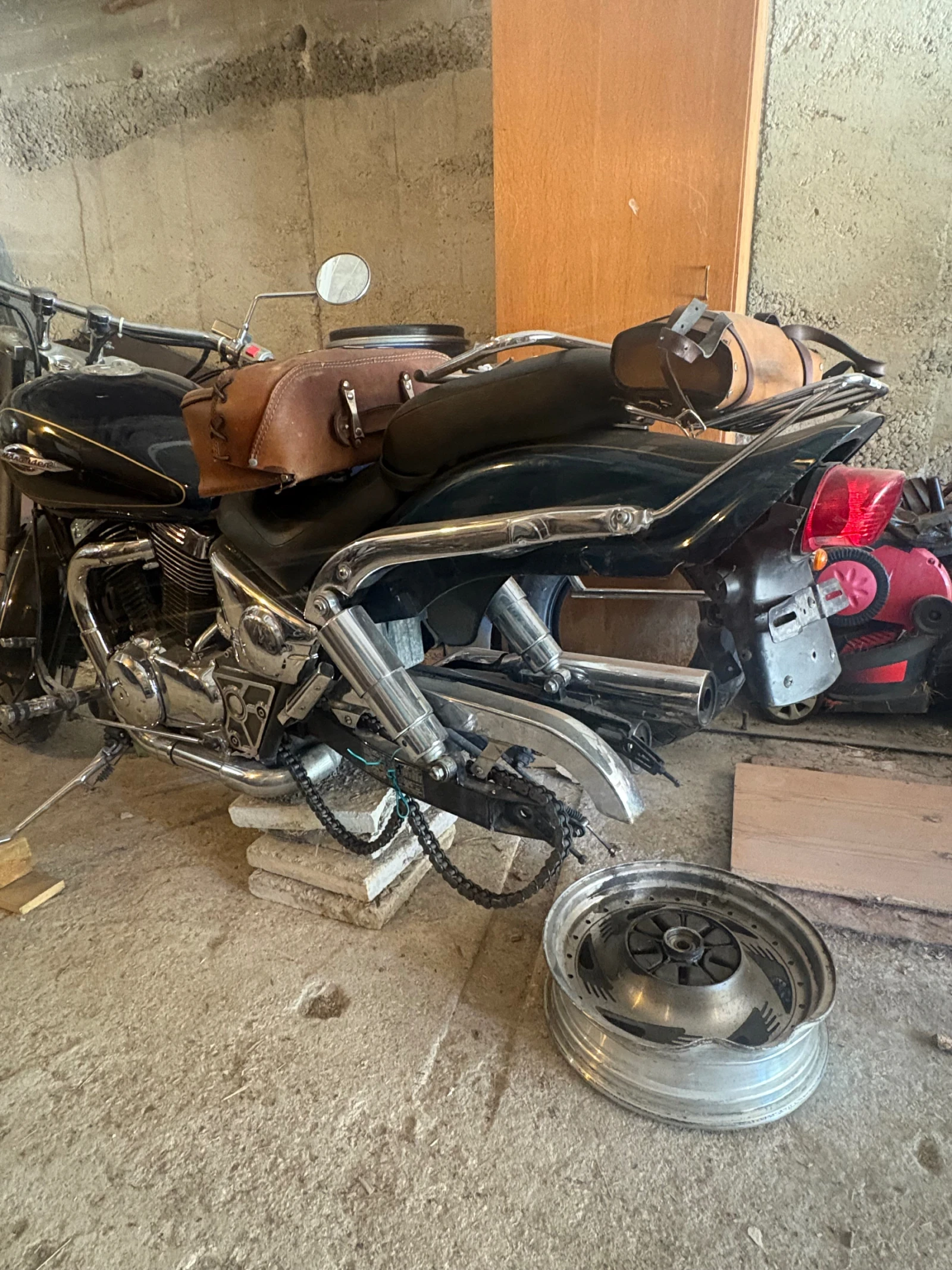 Suzuki Marauder  - изображение 4