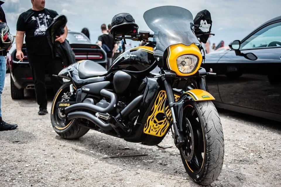 Suzuki Boulevard M109R