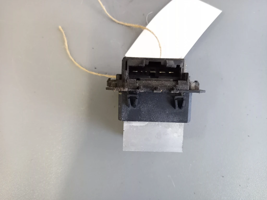 ������� ����� ������� �3 ������ 1.4� (�) | Mobile.bg � ����������� 1