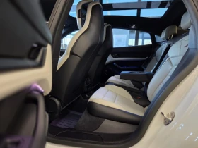 Porsche Taycan Bose* Matrix* Sport Sound* Pano* 360* Лизинг, снимка 14