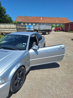 BMW 323, снимка 3