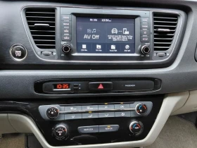 Kia Carnival 11-Seater Deluxe, снимка 17