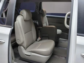 Kia Carnival 11-Seater Deluxe, снимка 11