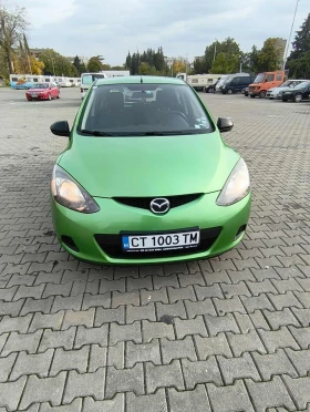  Mazda 2
