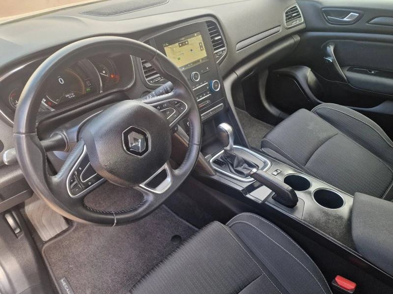 Renault Megane 1.5 Blue dCi EDC авт., снимка 10 - Автомобили и джипове - 45543399