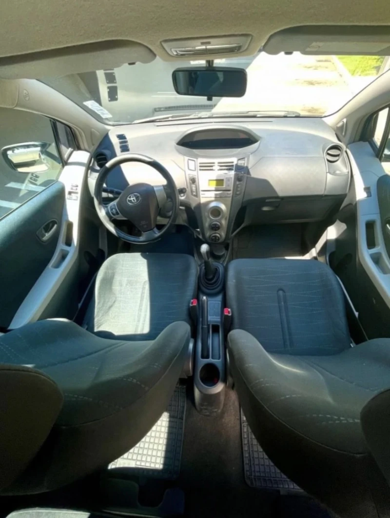 Toyota Yaris, снимка 6 - Автомобили и джипове - 48212825