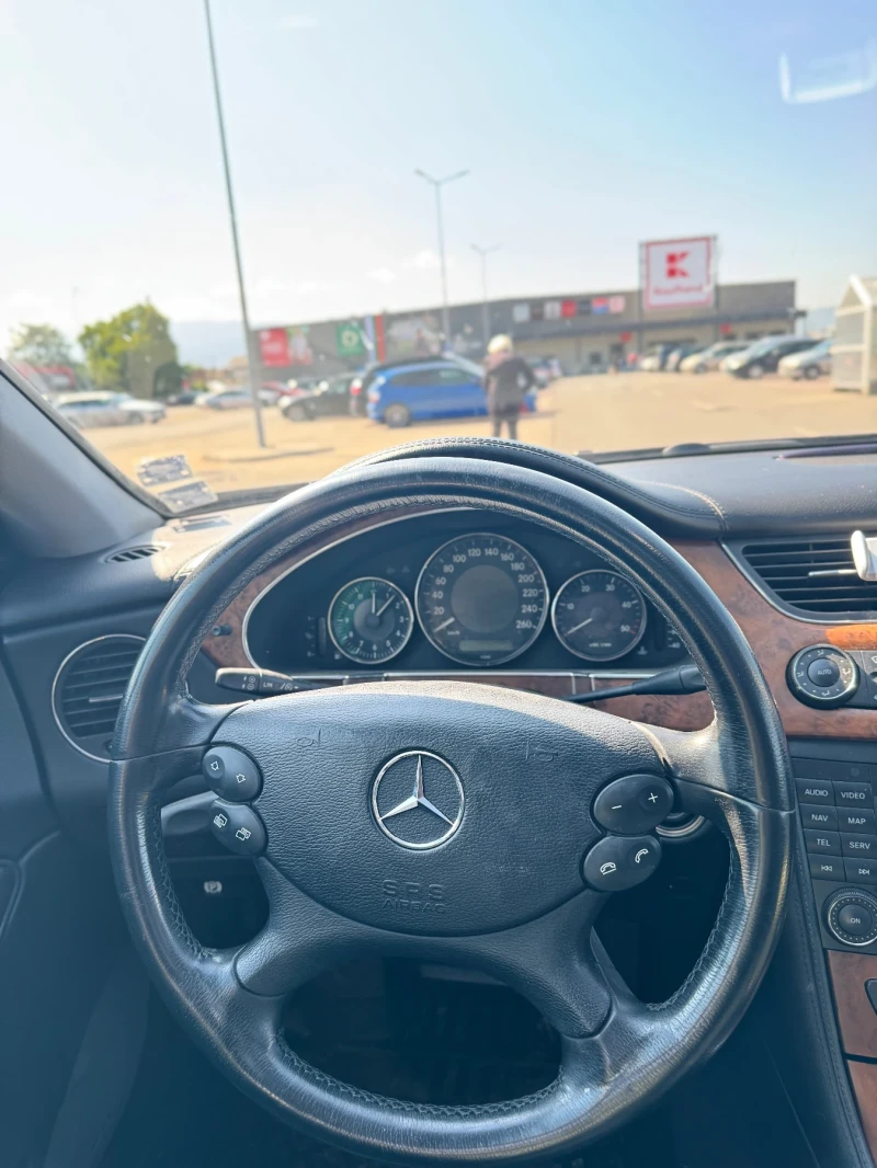 Mercedes-Benz CLS 320, снимка 11 - Автомобили и джипове - 47328053