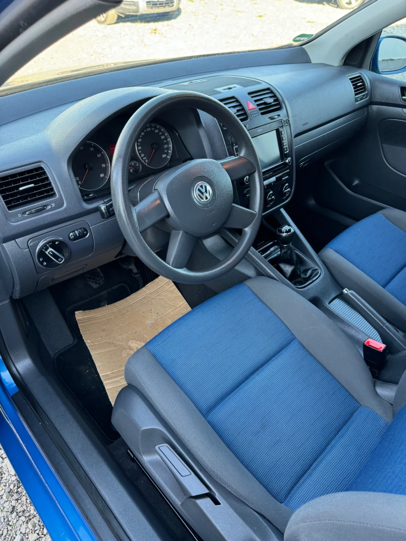 VW Golf, снимка 8 - Автомобили и джипове - 47819609