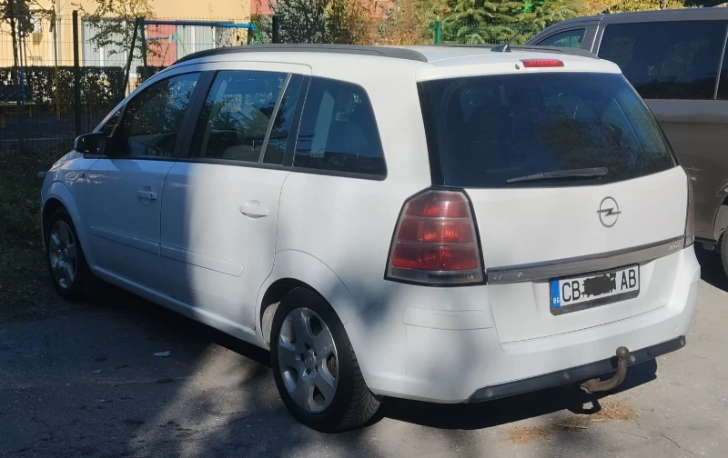 Opel Zafira, снимка 6 - Автомобили и джипове - 48035342