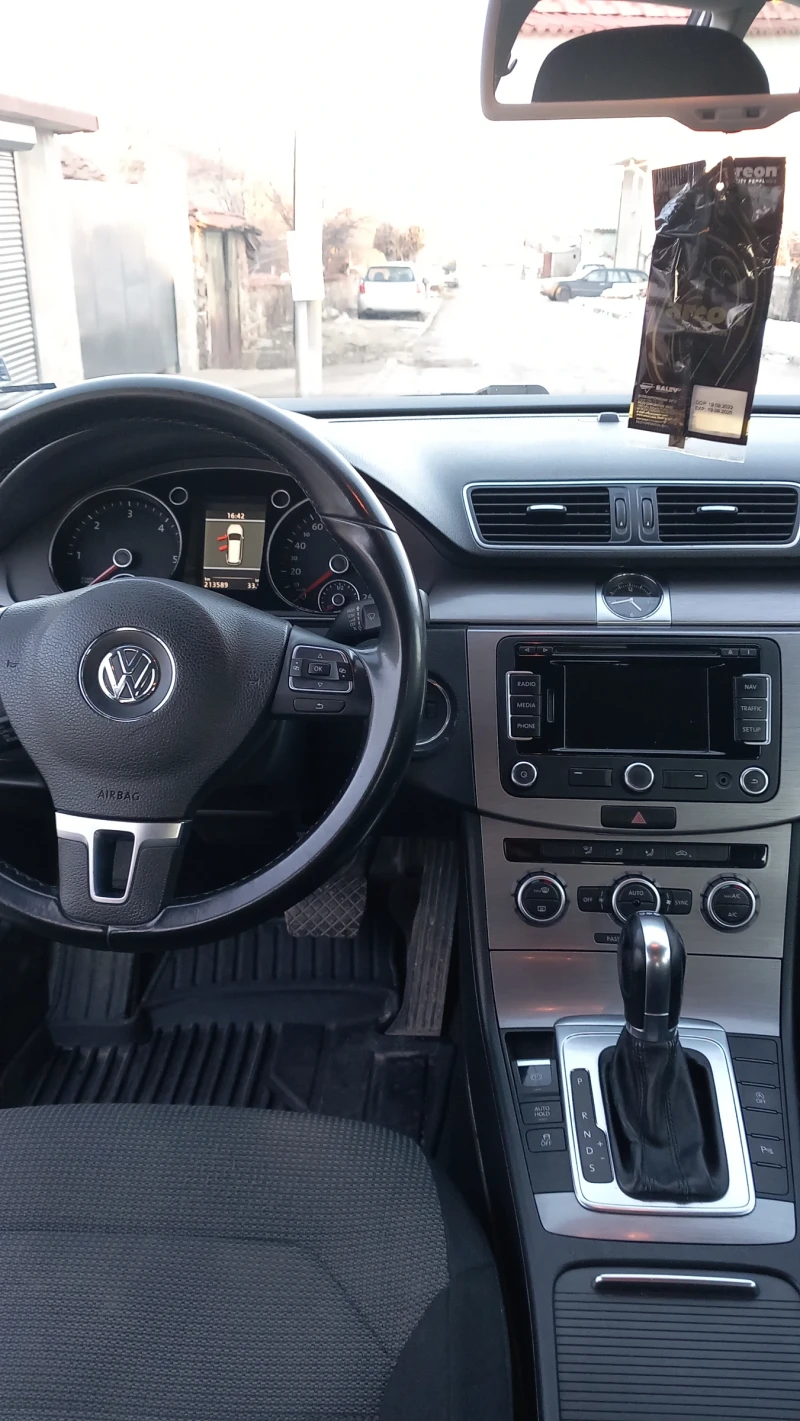 VW Passat, снимка 7 - Автомобили и джипове - 48748066