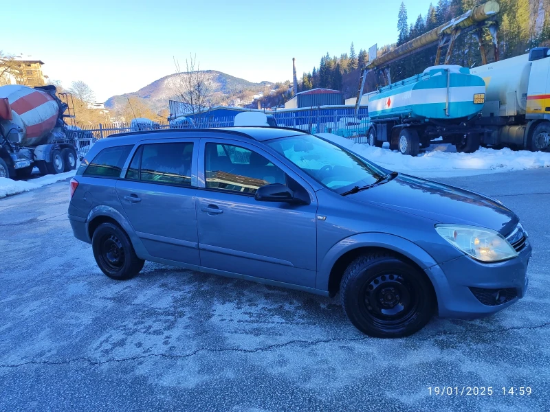 Opel Astra 1.7 cdti, снимка 3 - Автомобили и джипове - 48781060