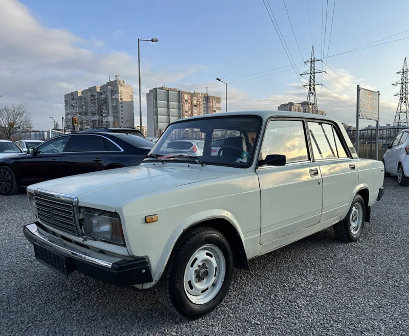 Lada 2107 1.6 /21074 ЕДИН СОБСТВЕНИК, снимка 1 - Автомобили и джипове - 49169369