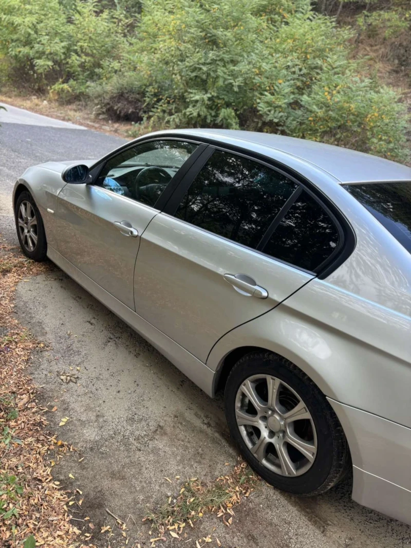 BMW 318 2L ТОП СЪСТОЯНИЕ!, снимка 4 - Автомобили и джипове - 52620387