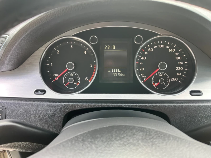 VW Passat 2000 кубика 4x4, снимка 15 - Автомобили и джипове - 52507797