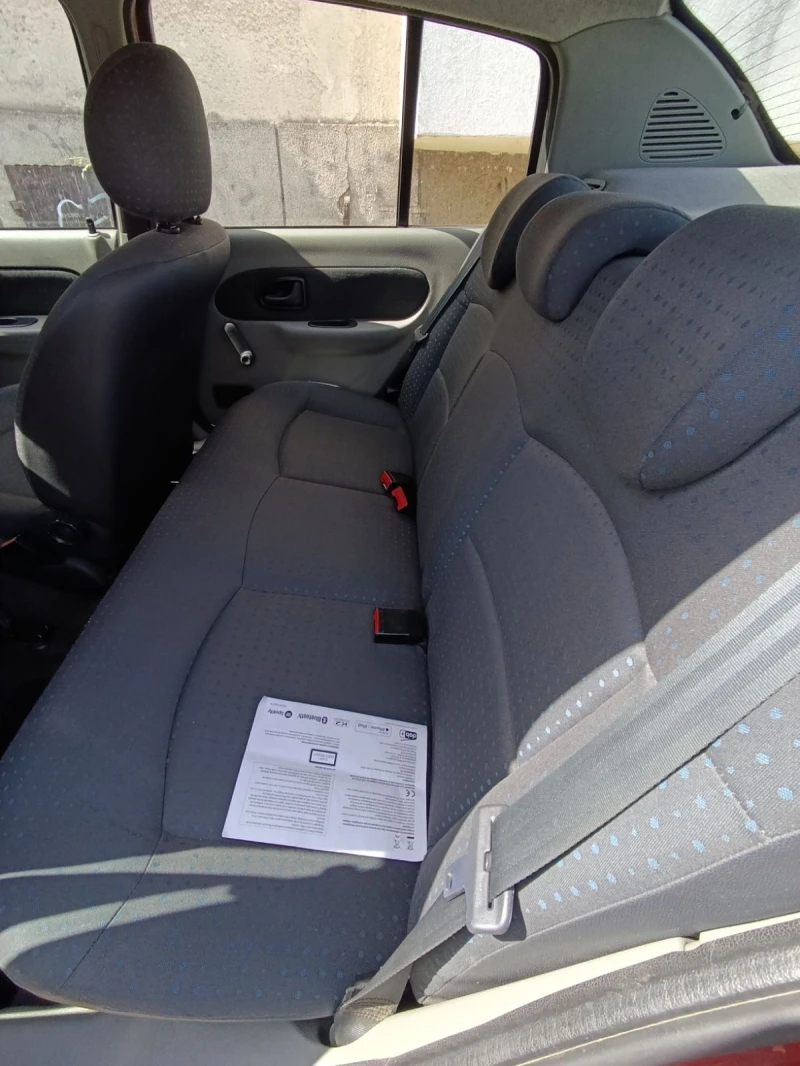 Renault Clio, снимка 6 - Автомобили и джипове - 52443394