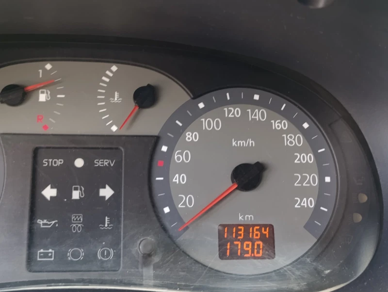 Renault Clio, снимка 3 - Автомобили и джипове - 52443394