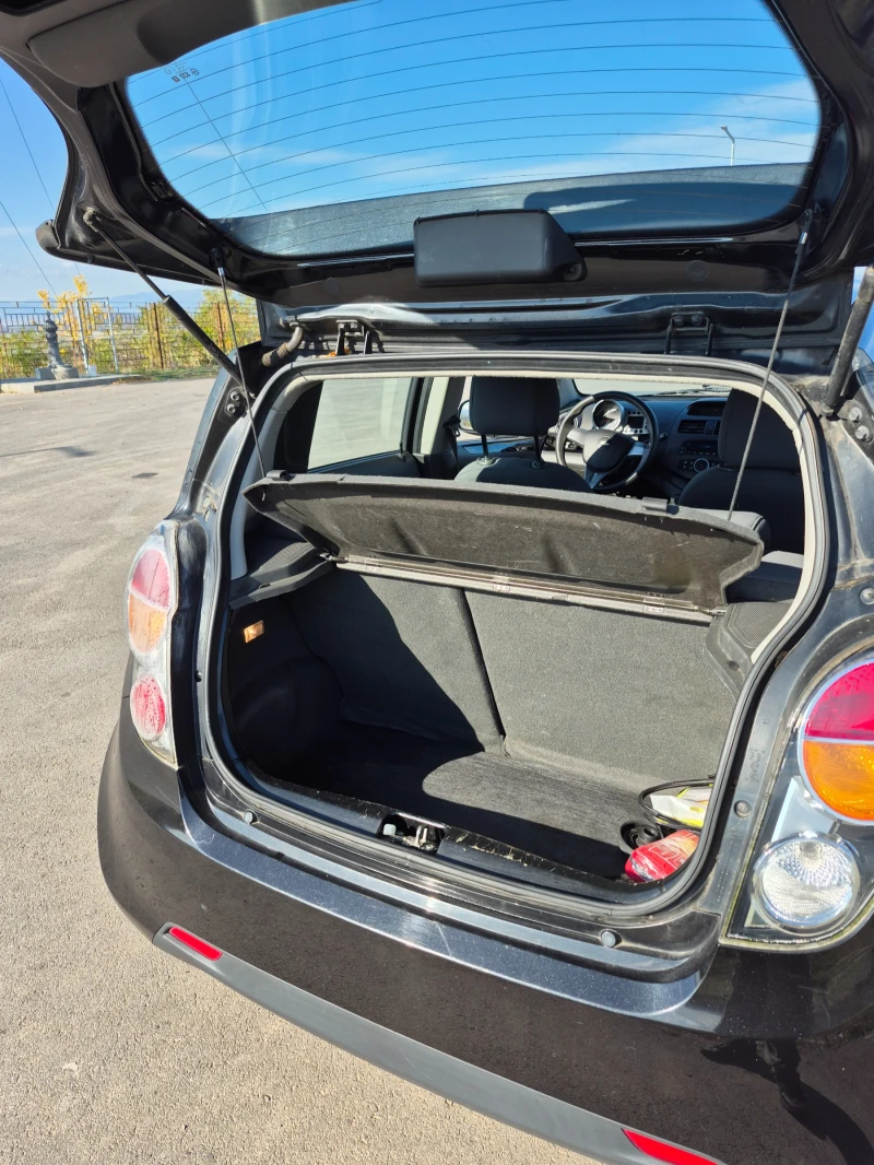 Chevrolet Spark, снимка 7 - Автомобили и джипове - 52973553