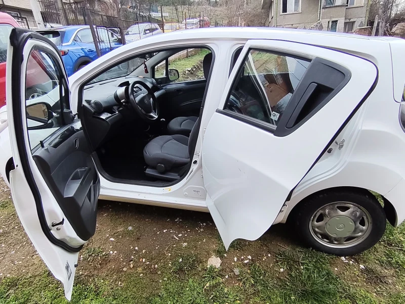 Chevrolet Spark 1.0 Бензин/GAS Реални Километри, снимка 8 - Автомобили и джипове - 52585361
