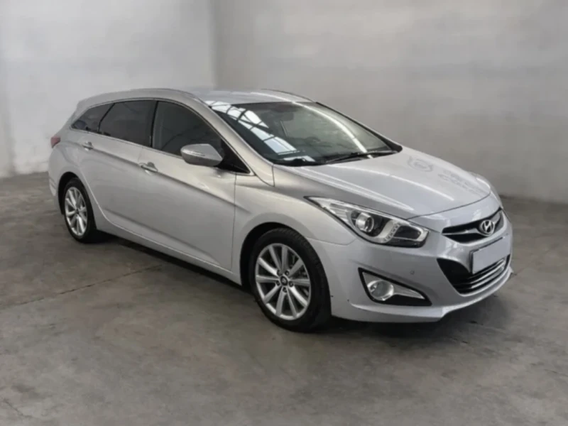 Hyundai I40 * 1.7crdi* 136к.с* AUTOMAT* LED* NAVI* , снимка 2 - Автомобили и джипове - 53049017