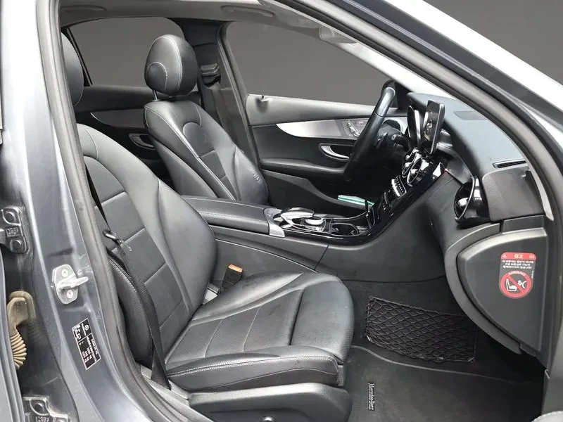 Mercedes-Benz C 200 САМО 30% АВАНС, снимка 11 - Автомобили и джипове - 55947067