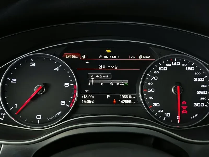 Audi A7 3.0 TDI Quattro - САМО 30% АВАНС, снимка 8 - Автомобили и джипове - 56158811