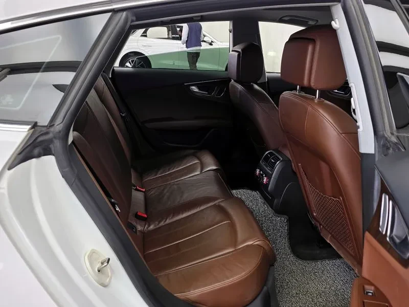 Audi A7 3.0 TDI Quattro - САМО 30% АВАНС, снимка 12 - Автомобили и джипове - 56158811