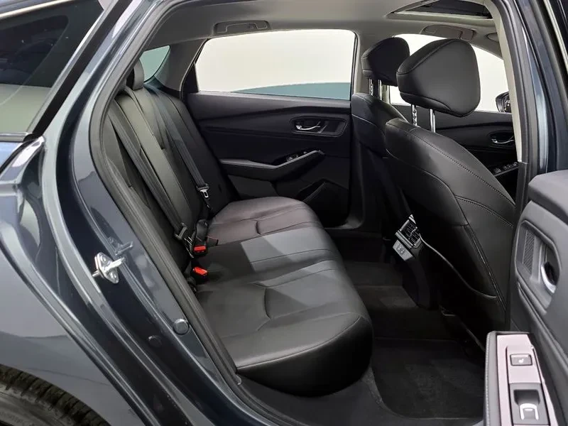 Honda Accord 2.0 Hybrid - ���� 30% �����! | Mobile.bg � ����������� 12