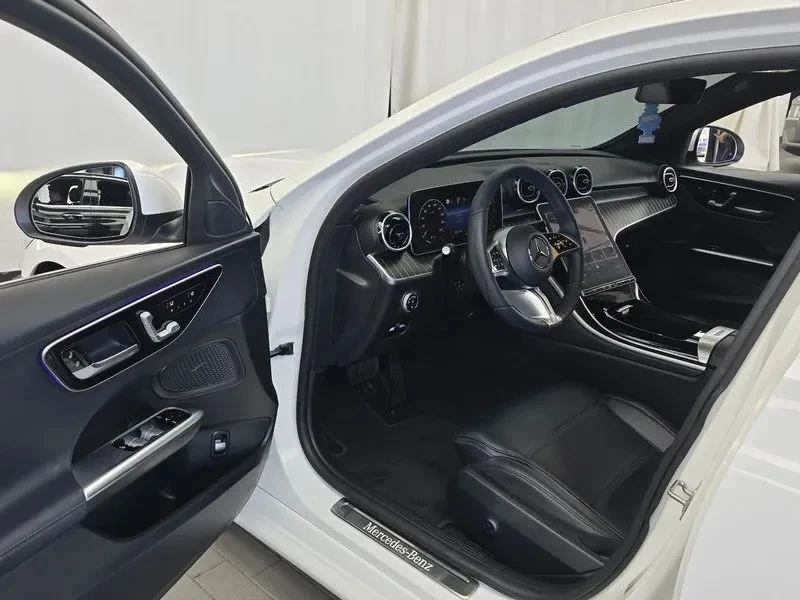 Mercedes-Benz C 200, снимка 10 - Автомобили и джипове - 56738441