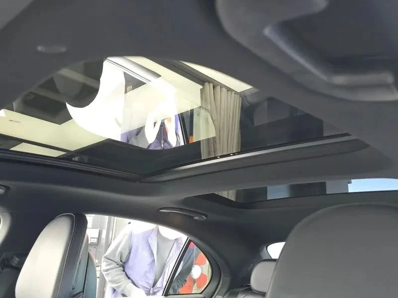 Mercedes-Benz C 200, снимка 16 - Автомобили и джипове - 56738441