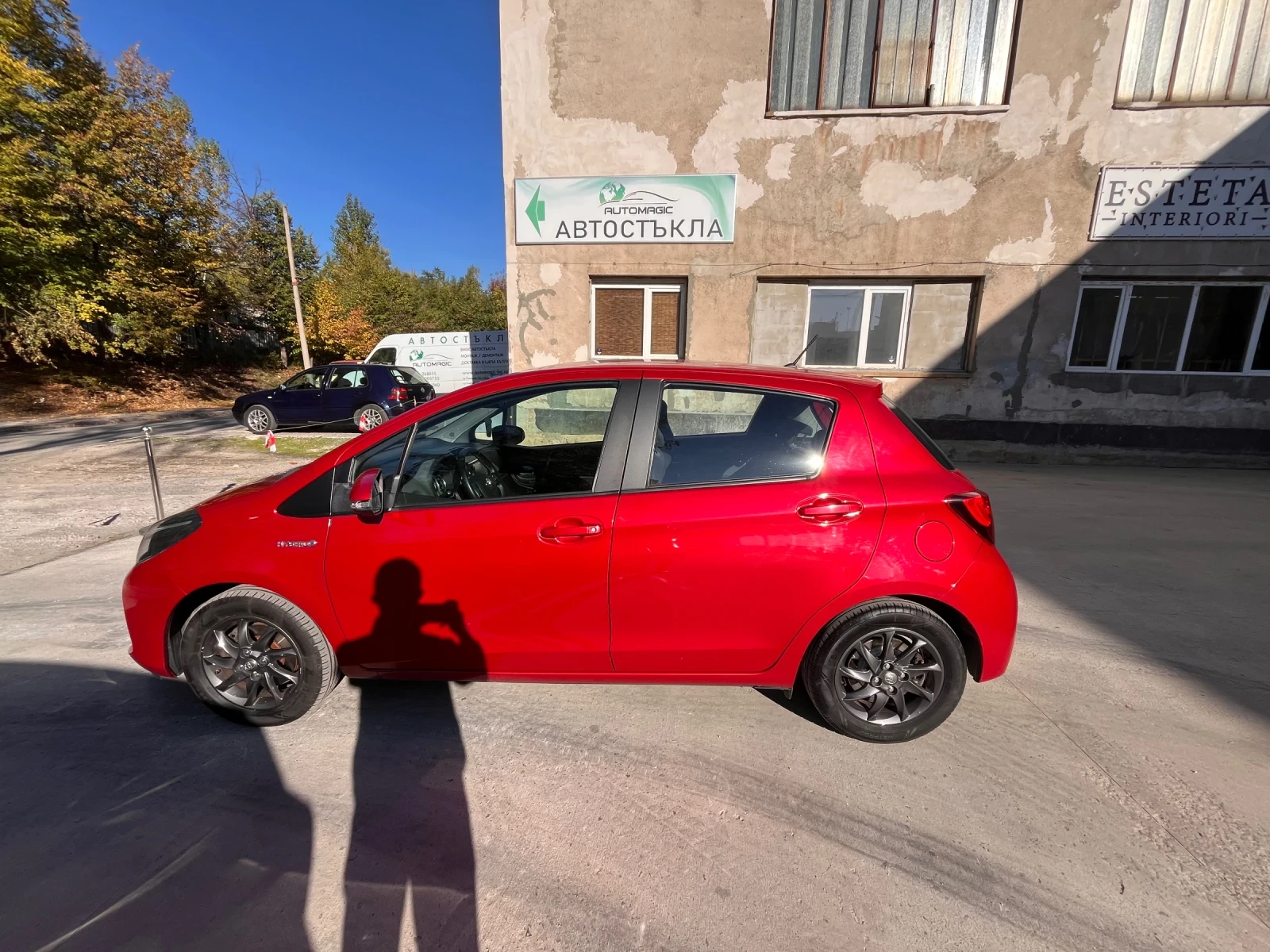 Toyota Yaris 1.5 Hybrid e-CVT - изображение 4