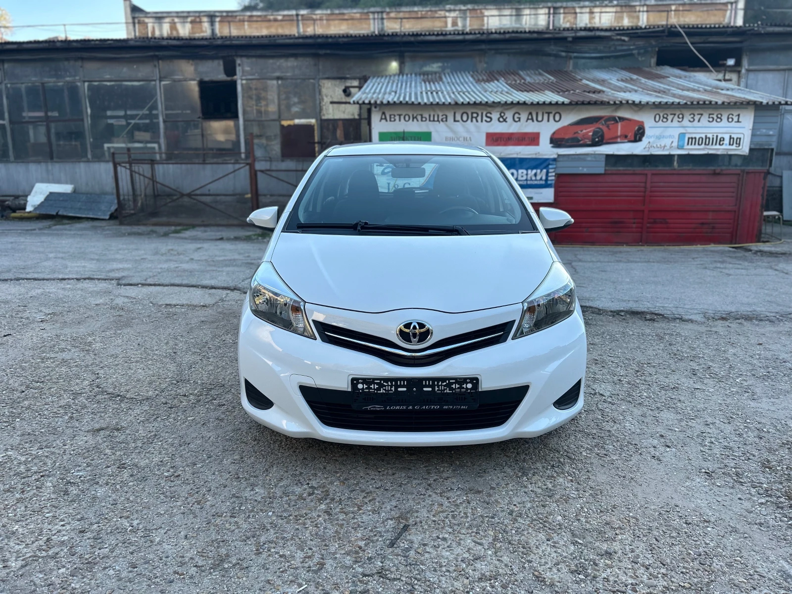 Toyota Yaris 1.4-d-4d-90k.с-НАВИ-КАМЕРА-ИТАЛИЯ! - изображение 2