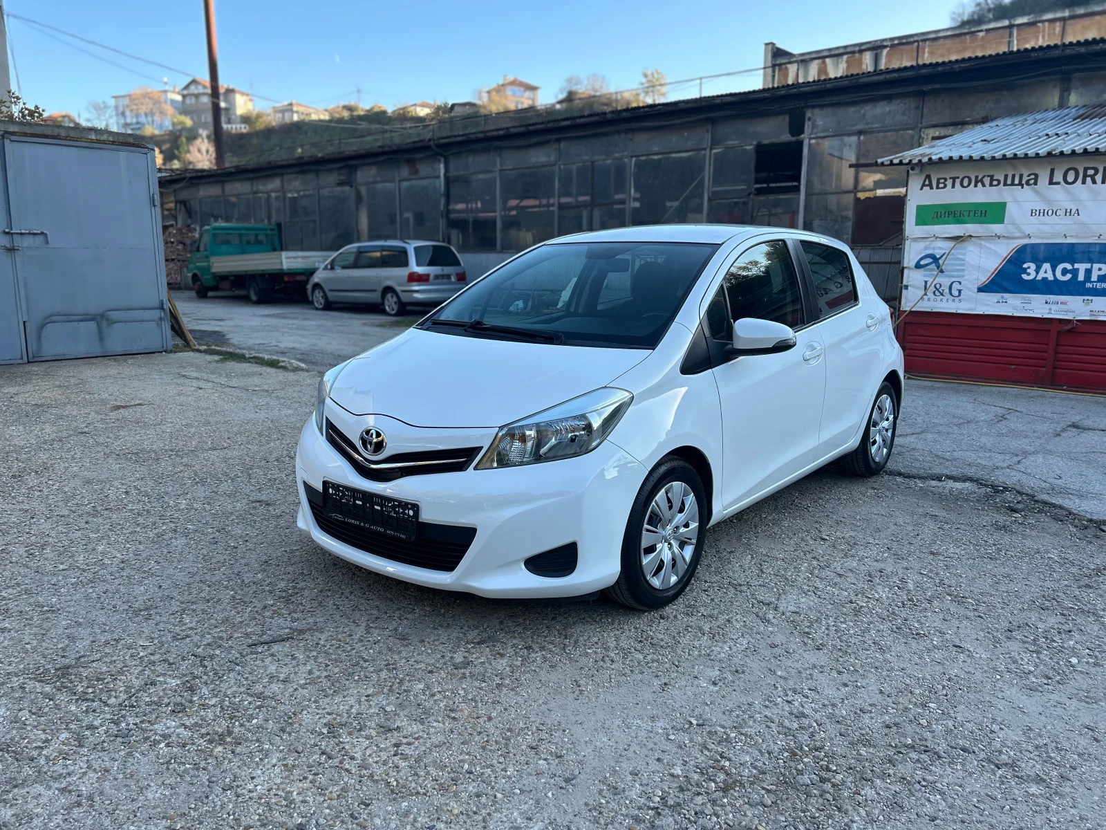 Toyota Yaris 1.4-d-4d-90k.с-НАВИ-КАМЕРА-ИТАЛИЯ! - изображение 3