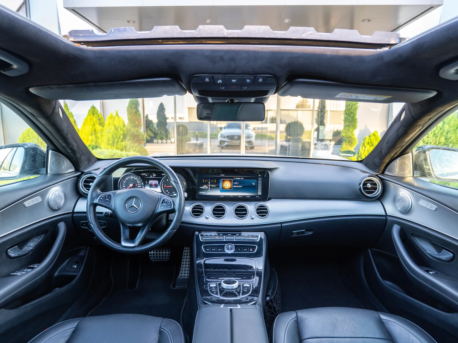 Mercedes-Benz E 220 AMG Widescreen естествена кожа - изображение 9