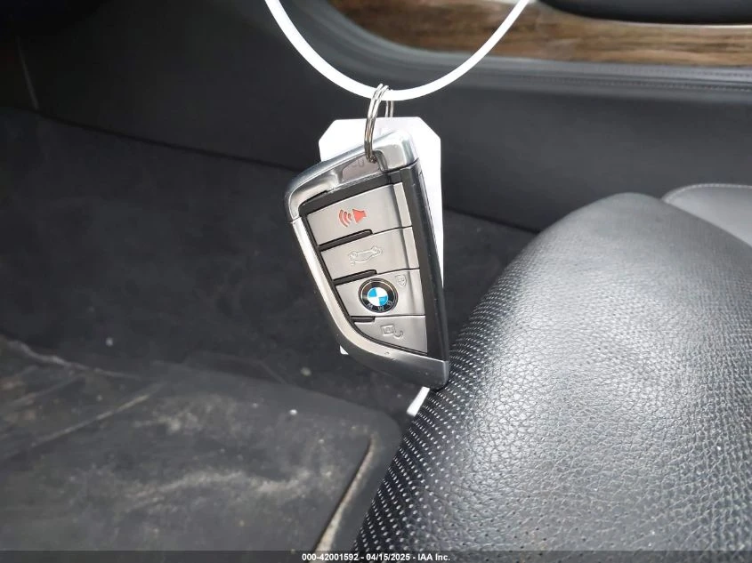 BMW 114 4.4L V8 FI DOHC 32V NF4 All Wheel Drive - изображение 3