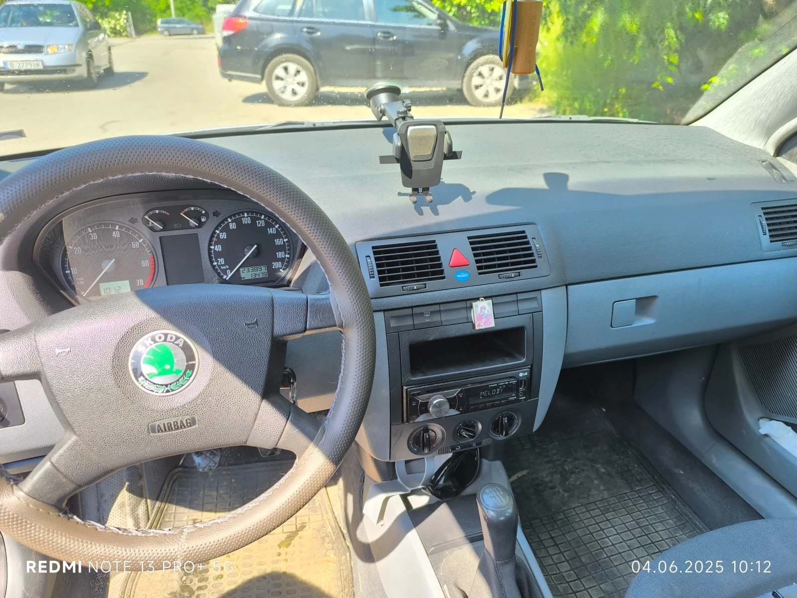 Skoda Fabia 1.4 MPI - изображение 8