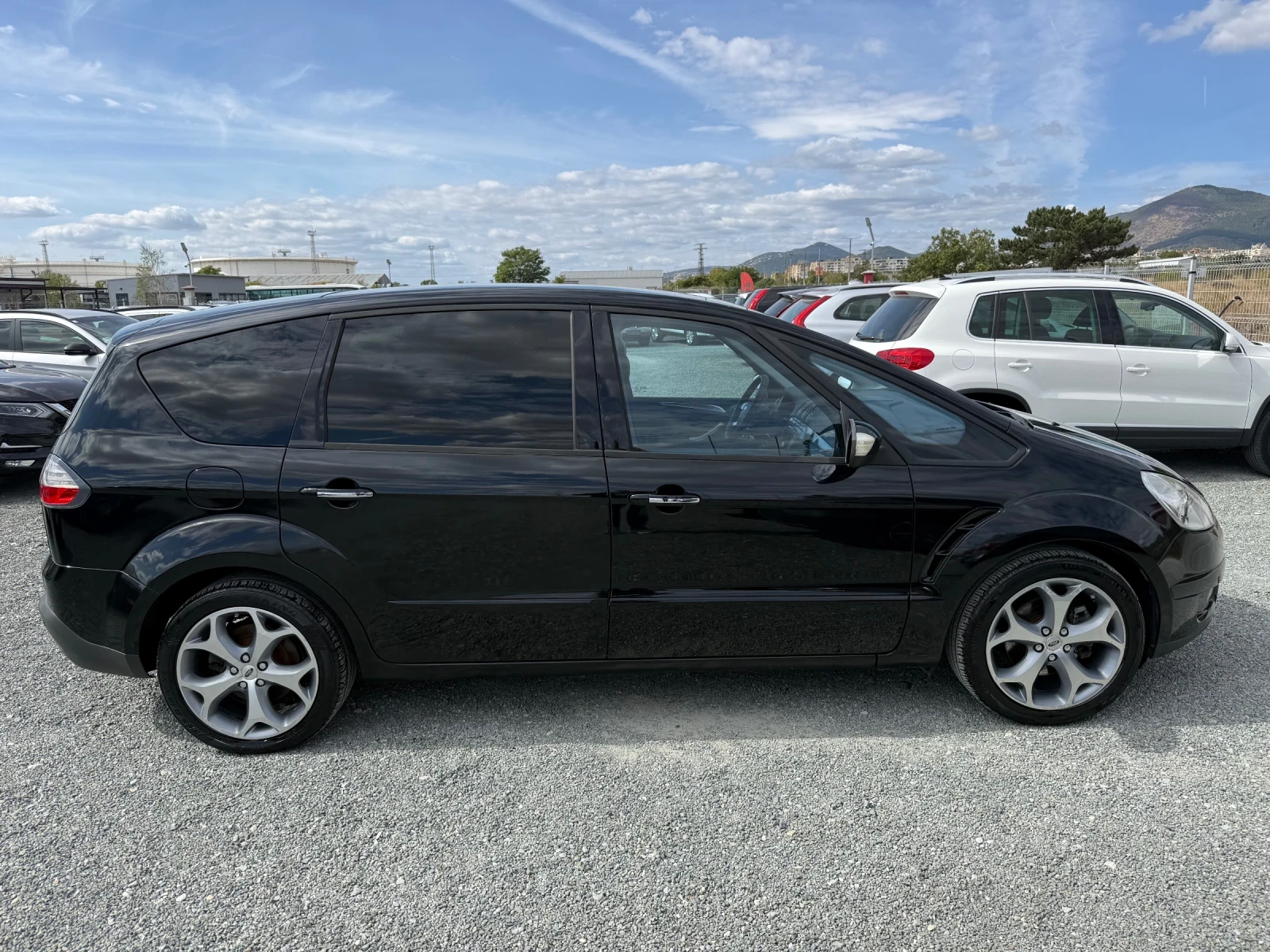 Ford S-Max (KATO НОВА) - изображение 4