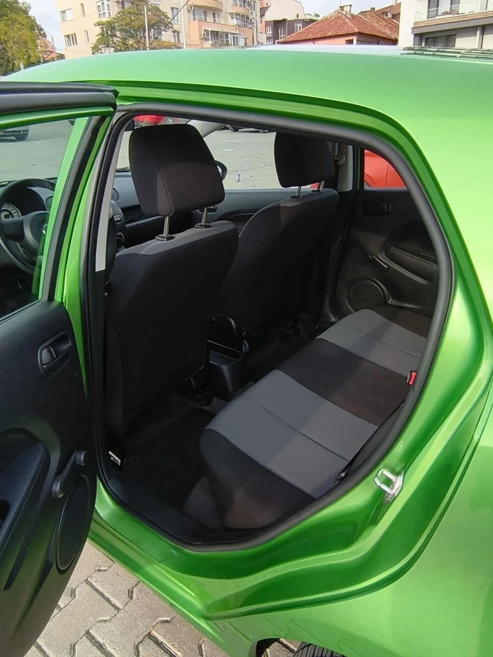 Mazda 2 | Mobile.bg   4