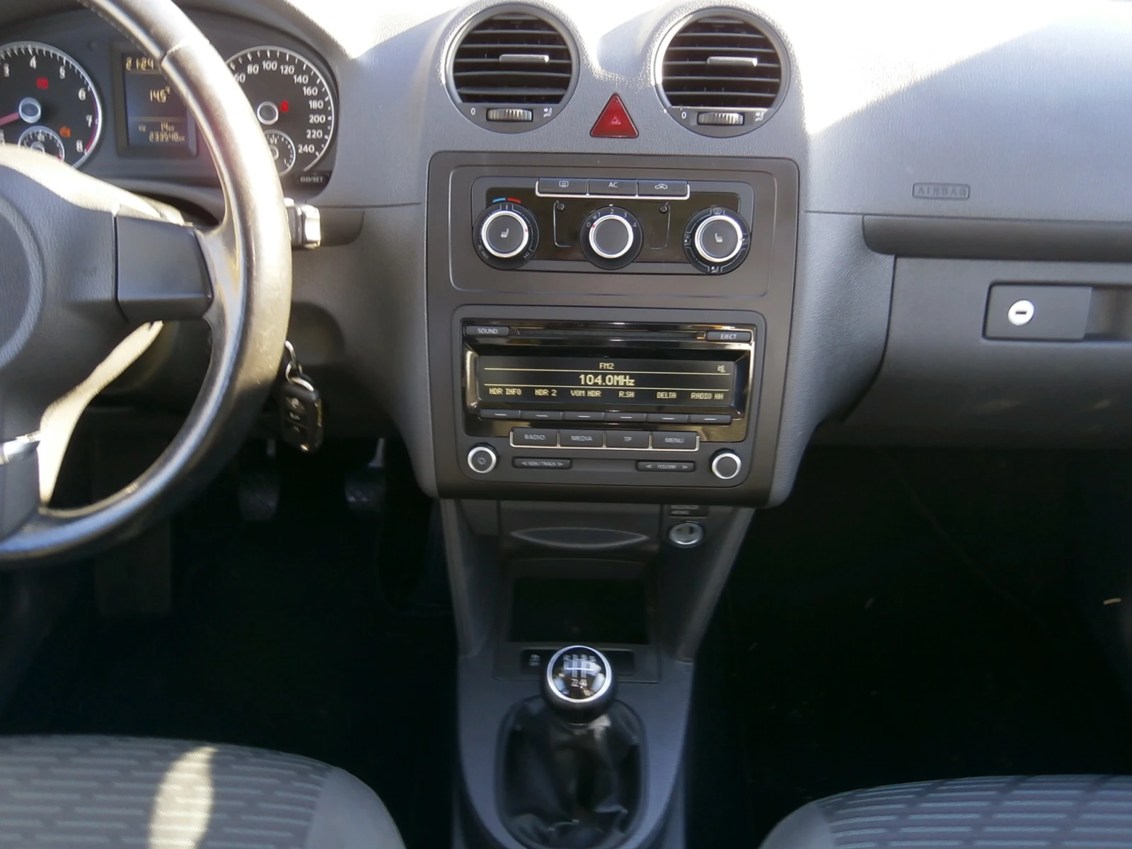 VW Caddy NOV VNOS 1, 2TSI | Mobile.bg   10