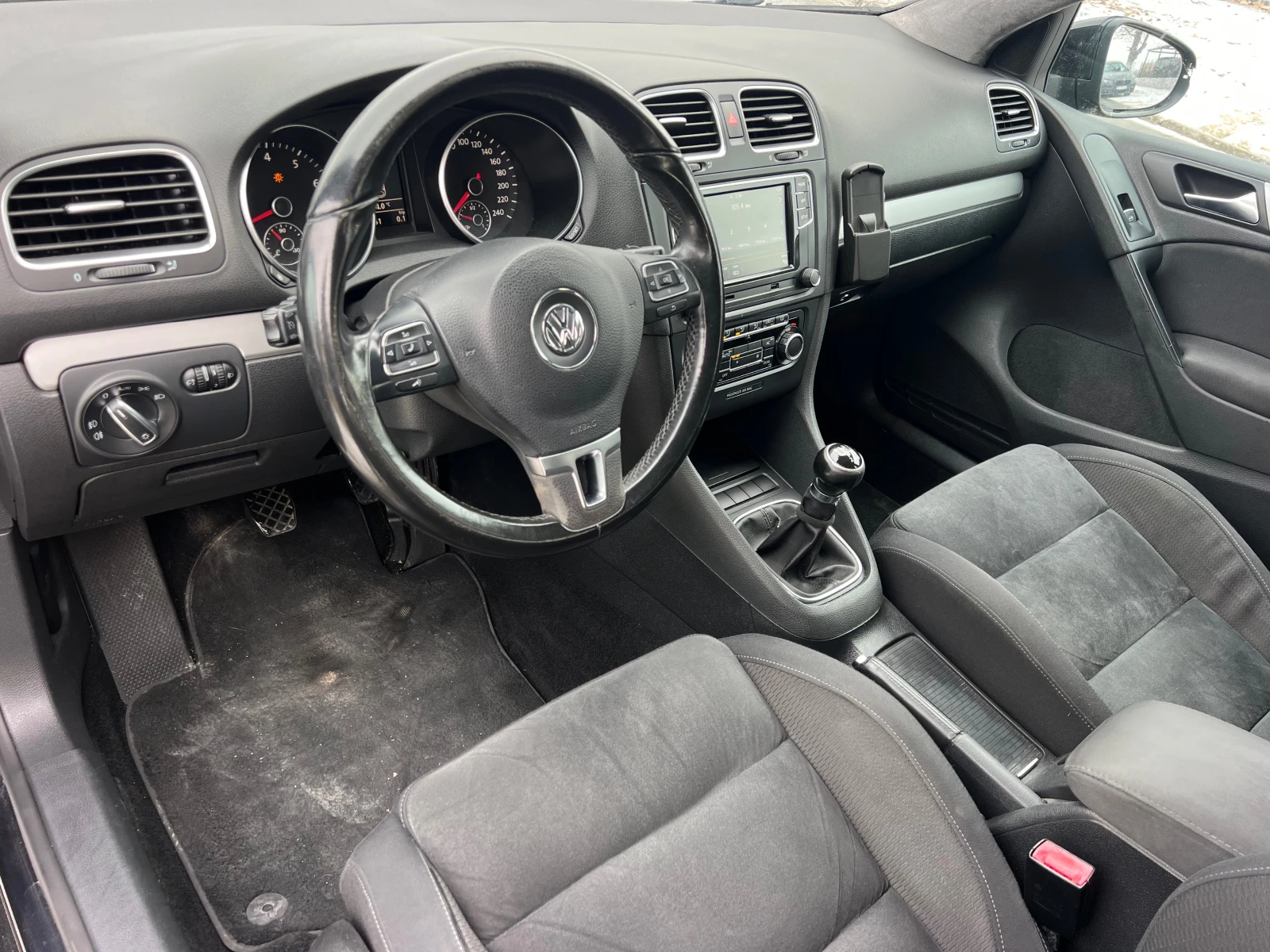 VW Golf 1.4T NAVI/KOJA/6sk/KLIMATRONIK/UNIKAT - изображение 10