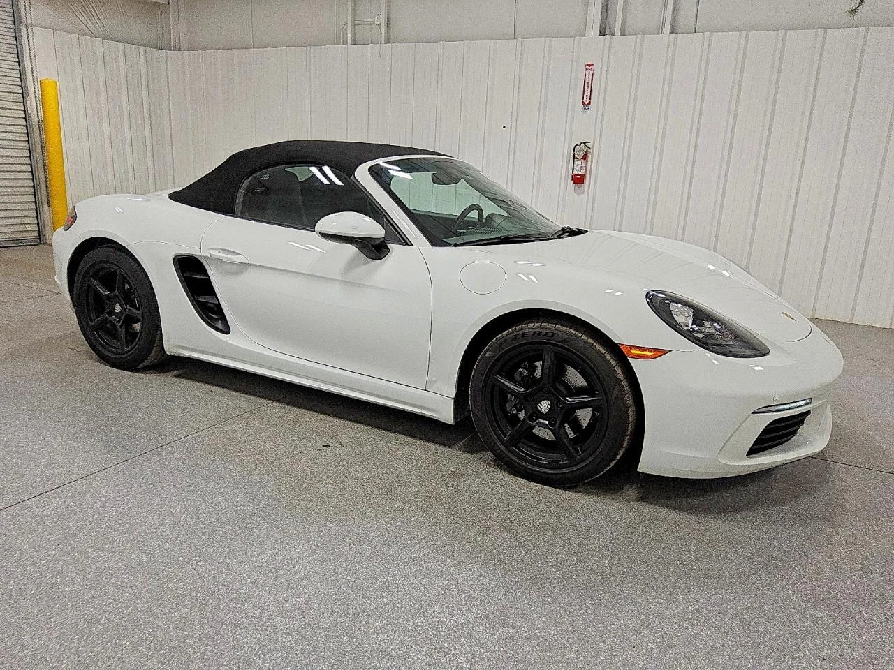 Porsche Boxster BASE*  - изображение 4